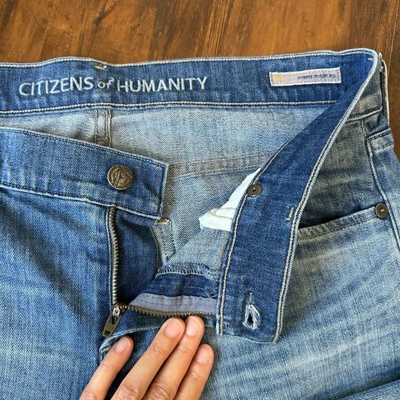 CITIZENS OF HUMANITY Dani Cropped Straight Leg Jeans Low-rise in Blue - Picture 4 of 16